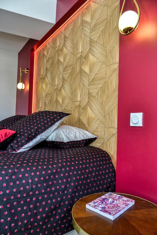 Les Gites De Laure - O Lit Divin, Instant De Volupte, Balneo Sauna, Climatisation, Netflix, 160M De La Cite Medievale Каркасон Екстериор снимка